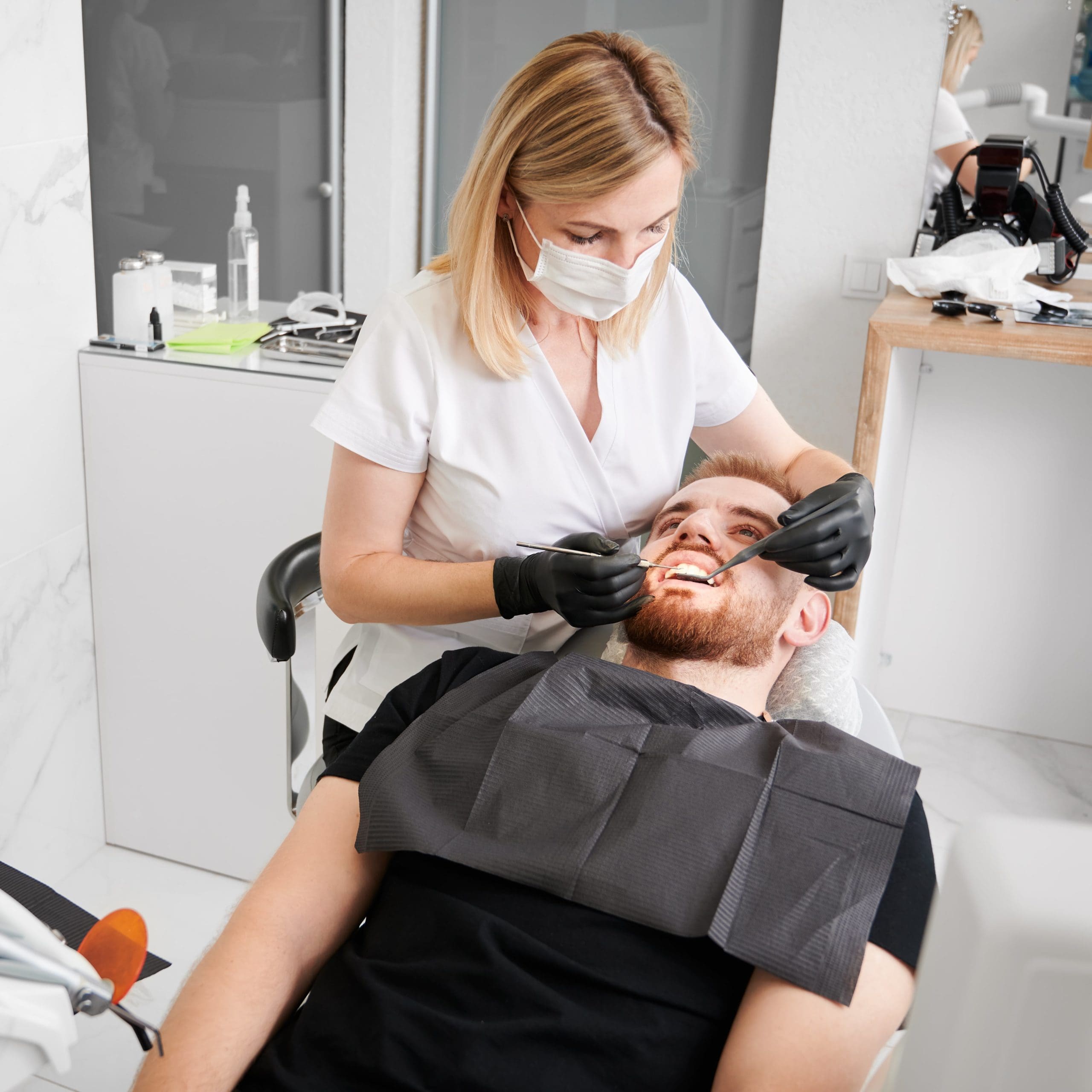Oral Cancers - Parkway Clinic - Top Image 1b